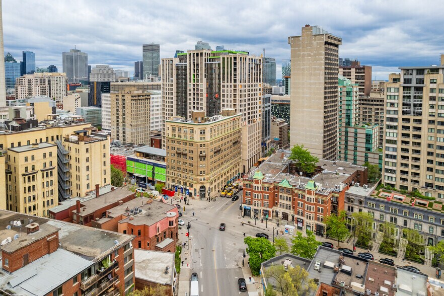 1538 St Sherbrooke O, Montréal, QC à louer - Aérien – Image 2 sur 2