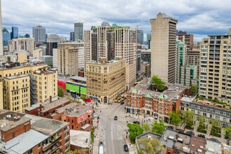 1538 St Sherbrooke O, Montréal, QC - VUE AÉRIENNE  vue de carte