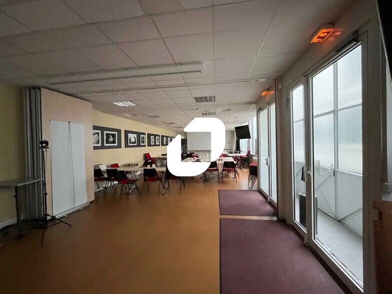 Bureau dans Paris à louer - Photo de l’immeuble – Image 3 sur 4