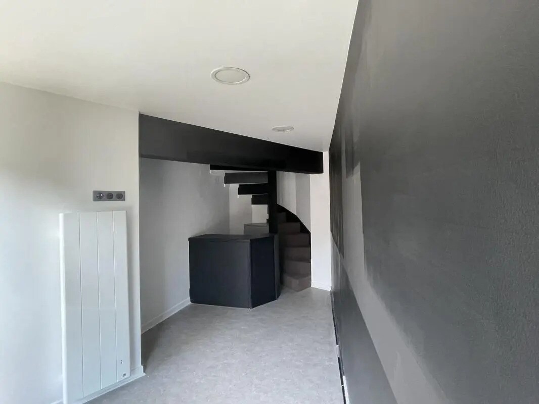 Local commercial dans Vannes à louer Photo de l’immeuble– Image 1 sur 4