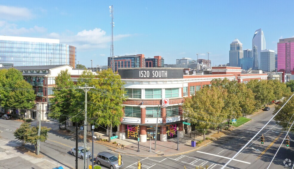 1520 South Blvd, Charlotte, NC à louer - Photo principale – Image 1 sur 23