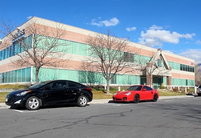 65 E Wadsworth Park Dr, Draper, UT à louer - Photo de l’immeuble – Image 3 sur 5