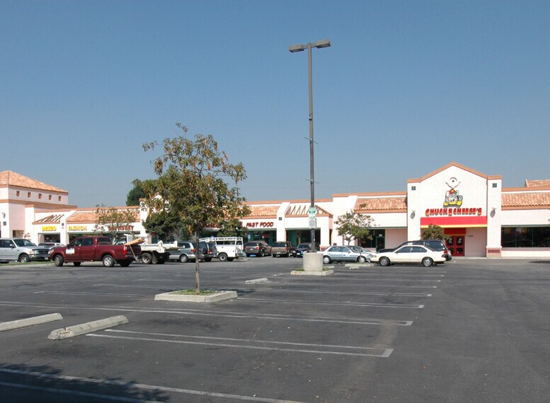 10927-10961 Firestone Blvd, Norwalk, CA à louer - Photo de l’immeuble – Image 2 sur 4