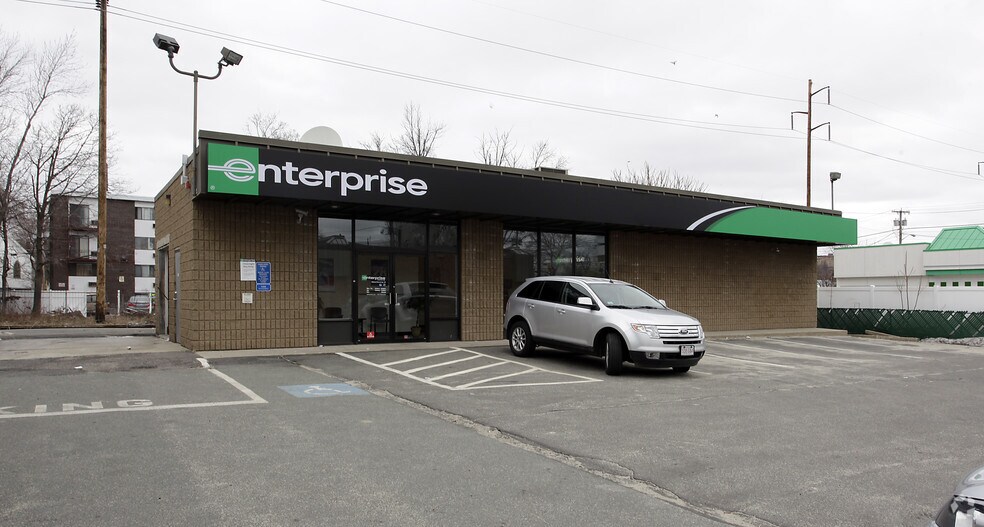 976-1032 Eastern Ave, Malden, MA à louer - Photo principale – Image 2 sur 6