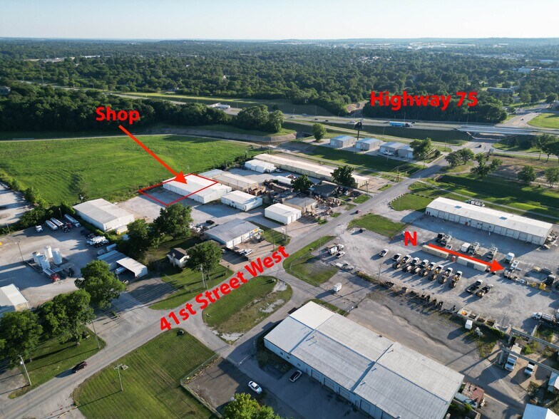 1120 W 41st St, Tulsa, OK à louer - Photo de l’immeuble – Image 2 sur 15