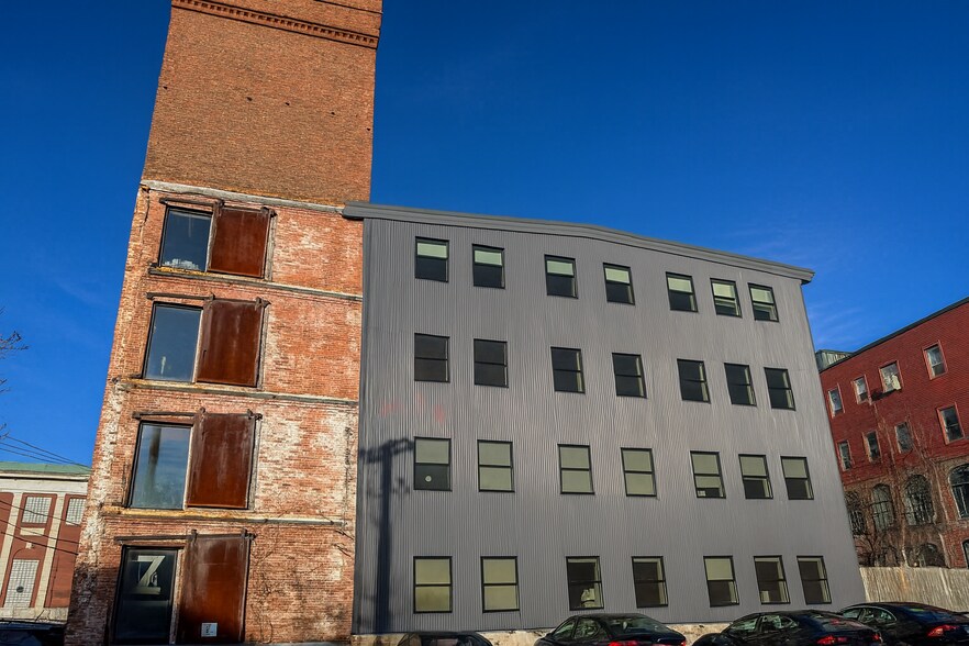 161 Exchange St, Pawtucket, RI à louer - Photo de l’immeuble – Image 2 sur 26