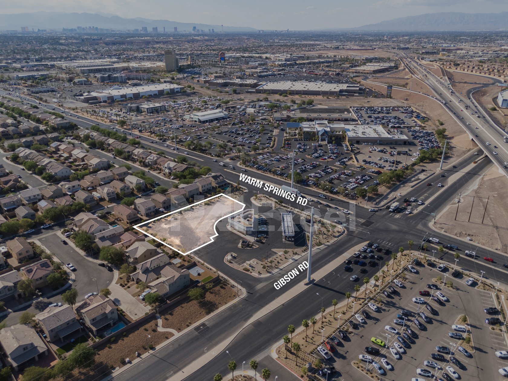 SWC Gibson & Warm Springs, Henderson, NV à louer Aérien– Image 1 sur 6