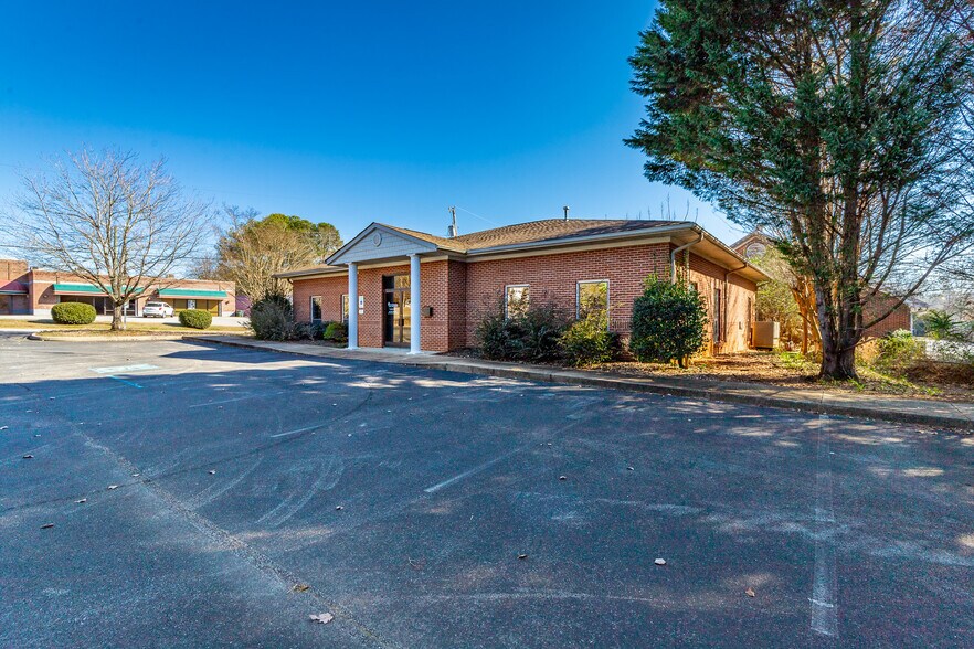 6714 Heritage Business Ct, Chattanooga, TN à vendre - Photo de l’immeuble – Image 2 sur 16