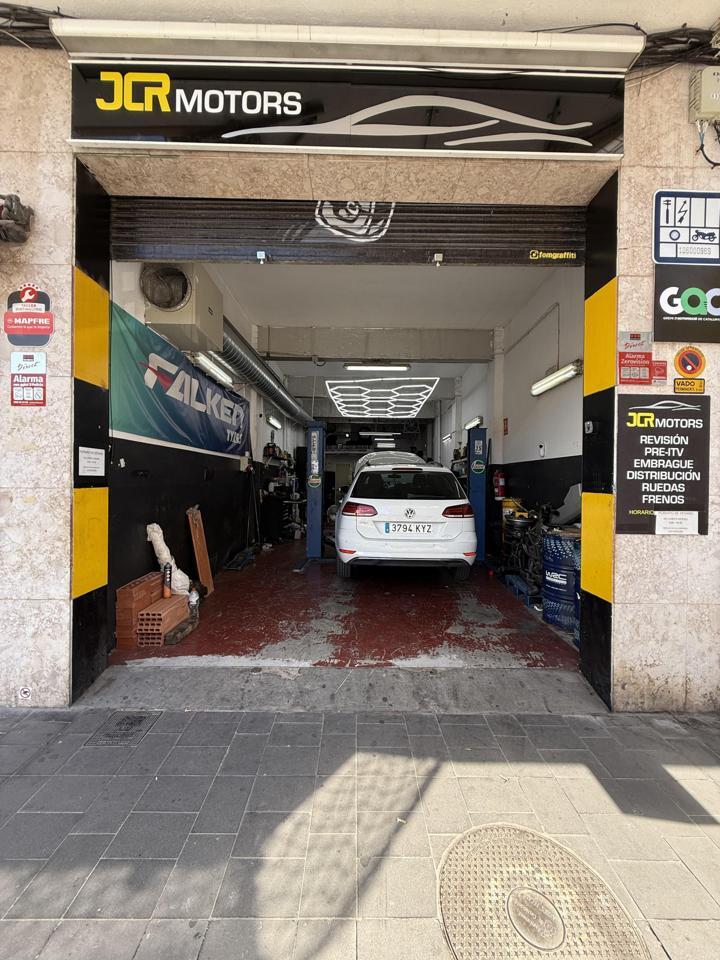 Local commercial dans Castelldefels, Barcelona à louer Photo intérieure– Image 1 sur 10