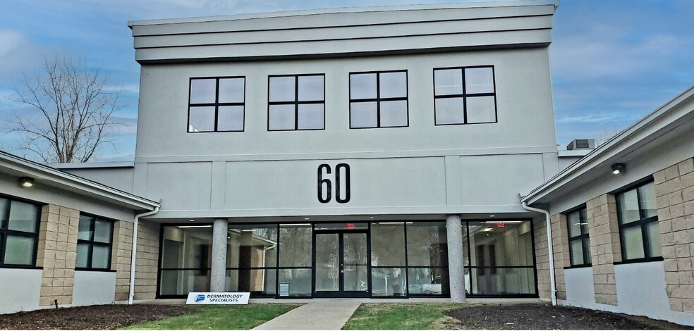 20 Commerce Park Dr, Milford, CT à louer - Photo de l’immeuble – Image 3 sur 18