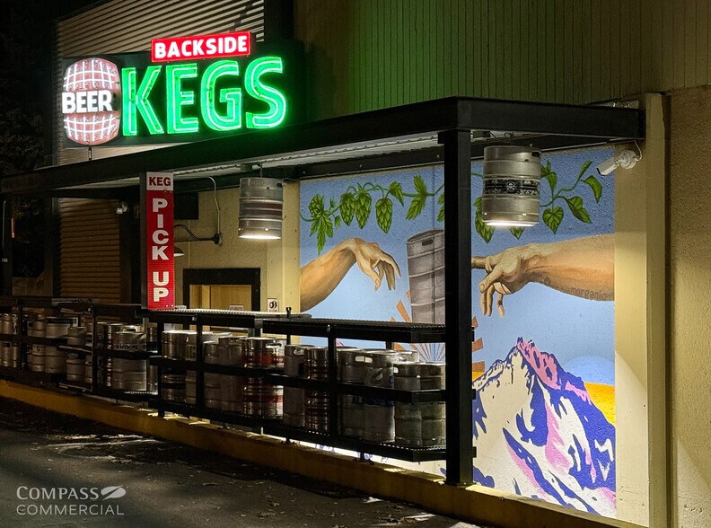 740 NE 3rd St, Bend, OR à louer - Photo de l’immeuble – Image 3 sur 5