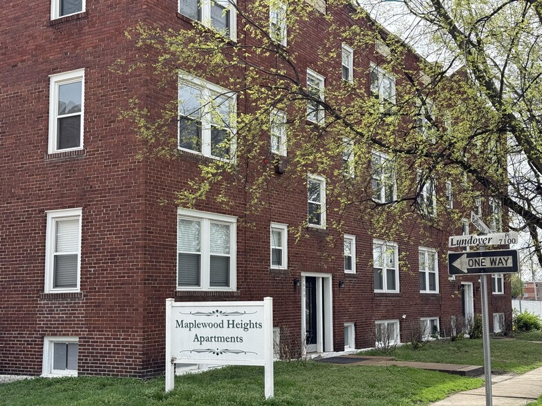 2604 Bellevue Ave, Saint Louis, MO à vendre - Photo de l’immeuble – Image 2 sur 11