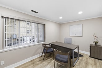 4651 Roswell Rd NE, Atlanta, GA à louer Photo intérieure– Image 2 sur 7