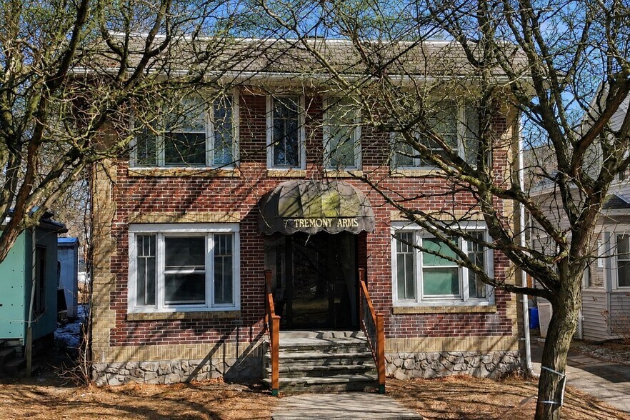 59 Grand Ave. & 7 Tremont Ave. portefeuille de 2 biens à vendre sur LoopNet.fr - Photo de l’immeuble – Image 2 sur 47