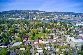 3384 SE Milwaukie Ave, Portland, OR - VUE AÉRIENNE  vue de carte