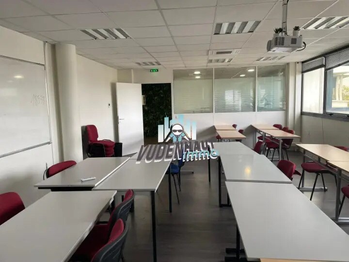 Bureau dans Toulouse à louer - Photo de l’immeuble – Image 3 sur 18