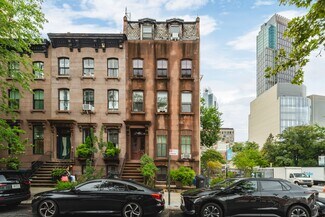 Plus de détails pour 92 Fort Greene Pl, Brooklyn, NY - Logement à vendre