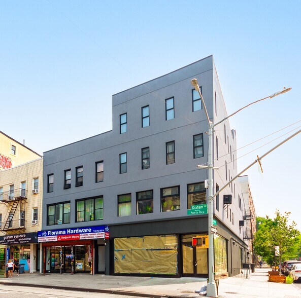 98 Graham Ave, Brooklyn, NY à louer - Photo de l’immeuble – Image 2 sur 7