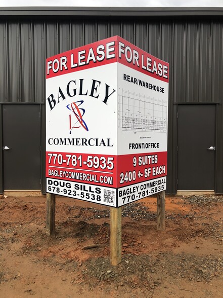 5905 Steeplechase Blvd, Cumming, GA à louer - Photo de l’immeuble – Image 2 sur 7