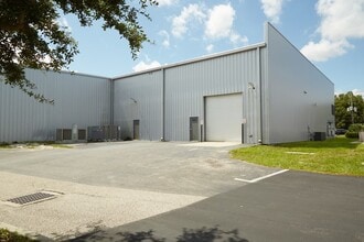 11041 State Road 54, Odessa, FL à louer Photo intérieure– Image 2 sur 6
