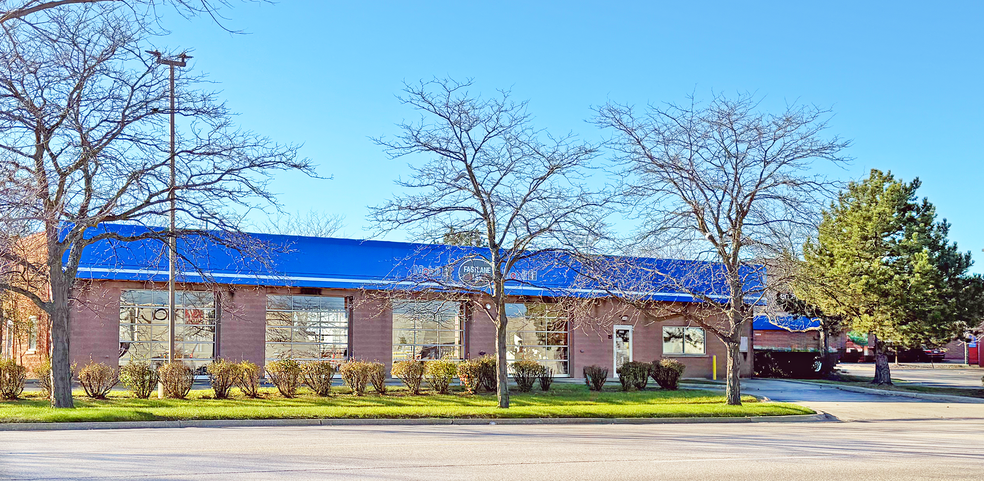 6280 Grand Ave, Gurnee, IL à vendre - Photo de l’immeuble – Image 1 sur 6