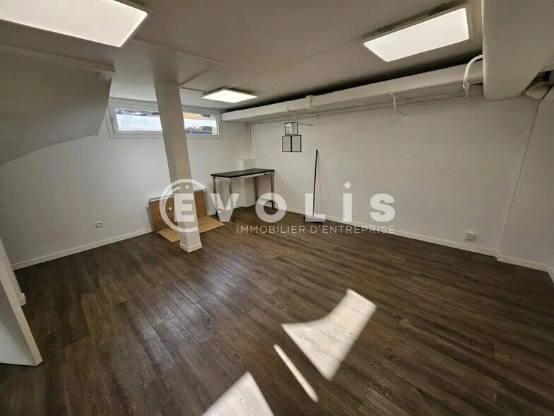 Bureau dans Vanves à louer - Photo de l’immeuble – Image 2 sur 6