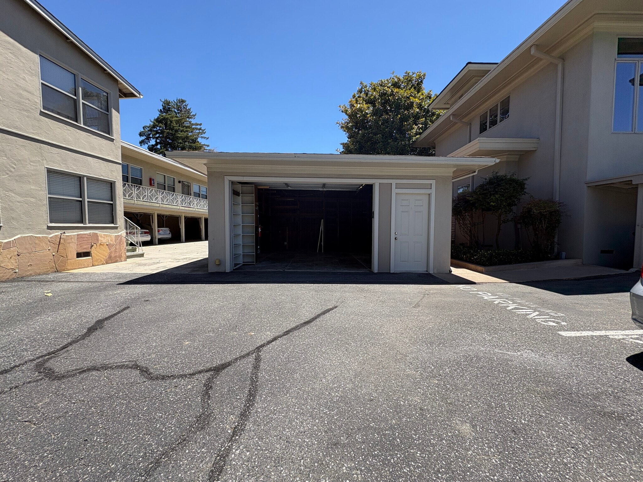 1150 W El Camino Real, Mountain View, CA à louer Photo intérieure– Image 1 sur 4