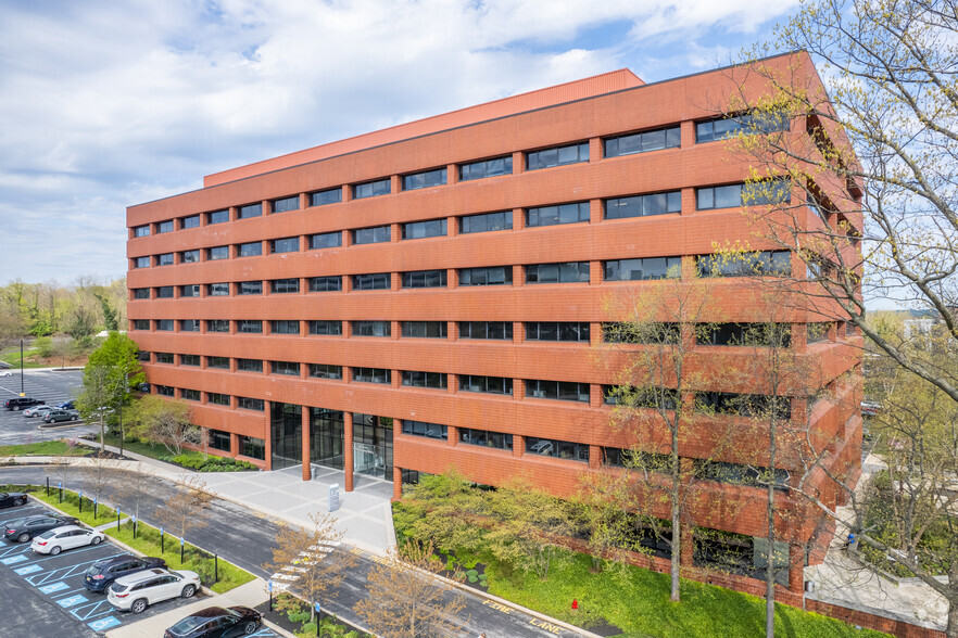 251 St Asaphs Rd, Bala Cynwyd, PA à louer - Photo de l’immeuble – Image 2 sur 10