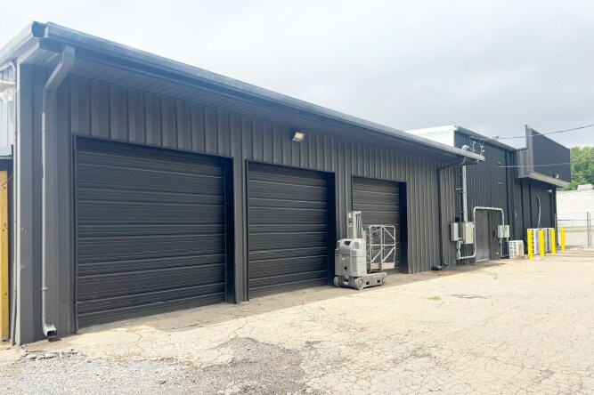 2920 Lee Ave, Sanford, NC à vendre - Photo de l’immeuble – Image 3 sur 5