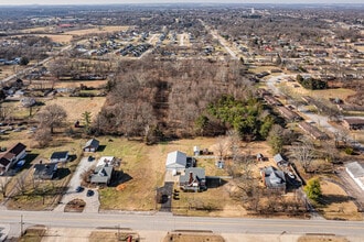 605-S Wilson Rd, Radcliff, KY - VUE AÉRIENNE  vue de carte