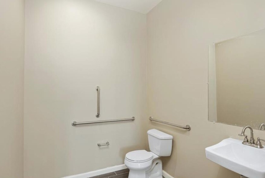 1636 Ridge Ave, Philadelphia, PA à vendre - Photo intérieure – Image 3 sur 10