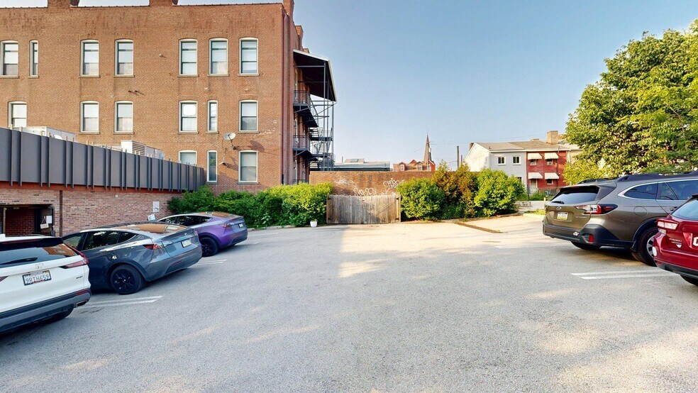 4112 Butler St, Pittsburgh, PA à louer - Photo de l’immeuble – Image 3 sur 4