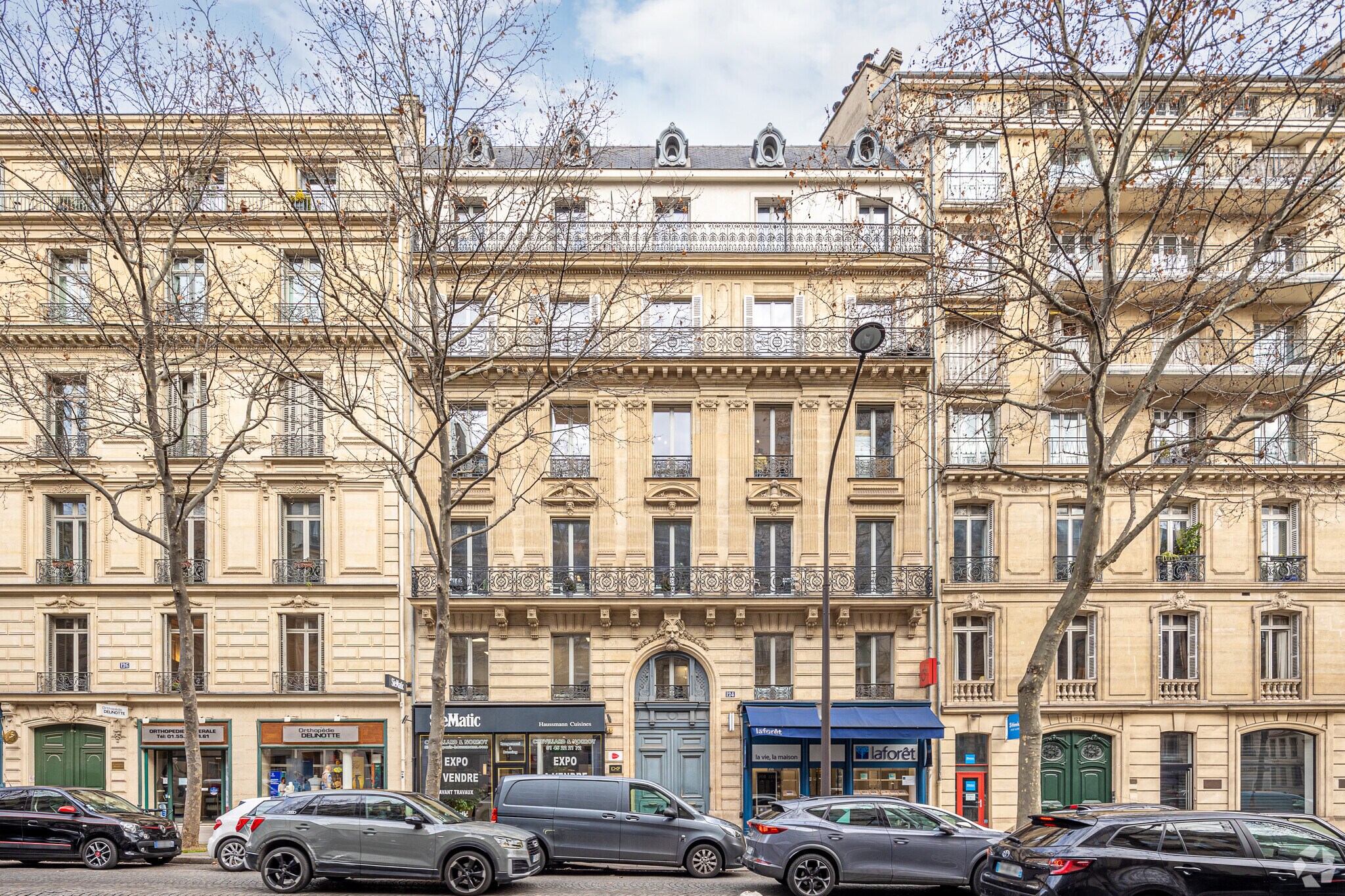 Bureau dans Paris à louer Photo principale– Image 1 sur 5