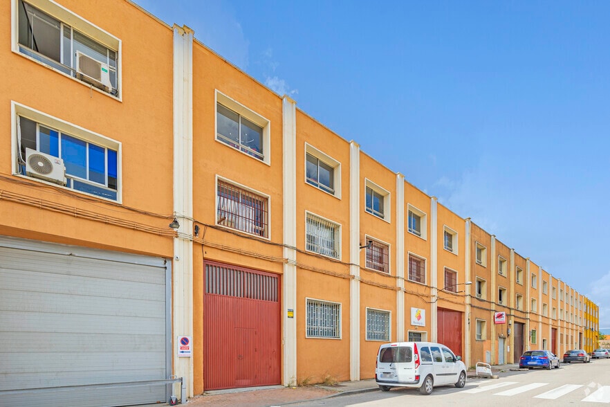 Industriel/Logistique dans Getafe, Madrid à louer - Photo de l’immeuble – Image 2 sur 2