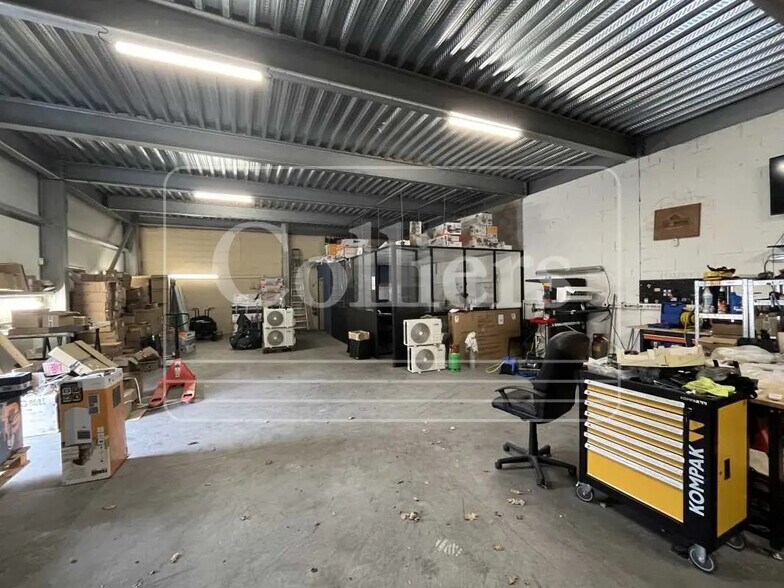 Local d’activités dans Gémenos à louer - Photo intérieure – Image 2 sur 3