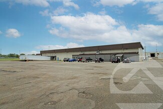 Plus de détails pour 33101 Harper Ave, Saint Clair Shores, MI - Industriel/Logistique à vendre