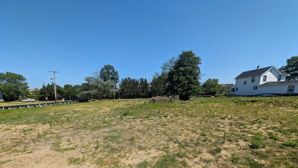 2 & 4 Foggia Wy, Oceanport, NJ à vendre - Photo de l’immeuble – Image 1 sur 6
