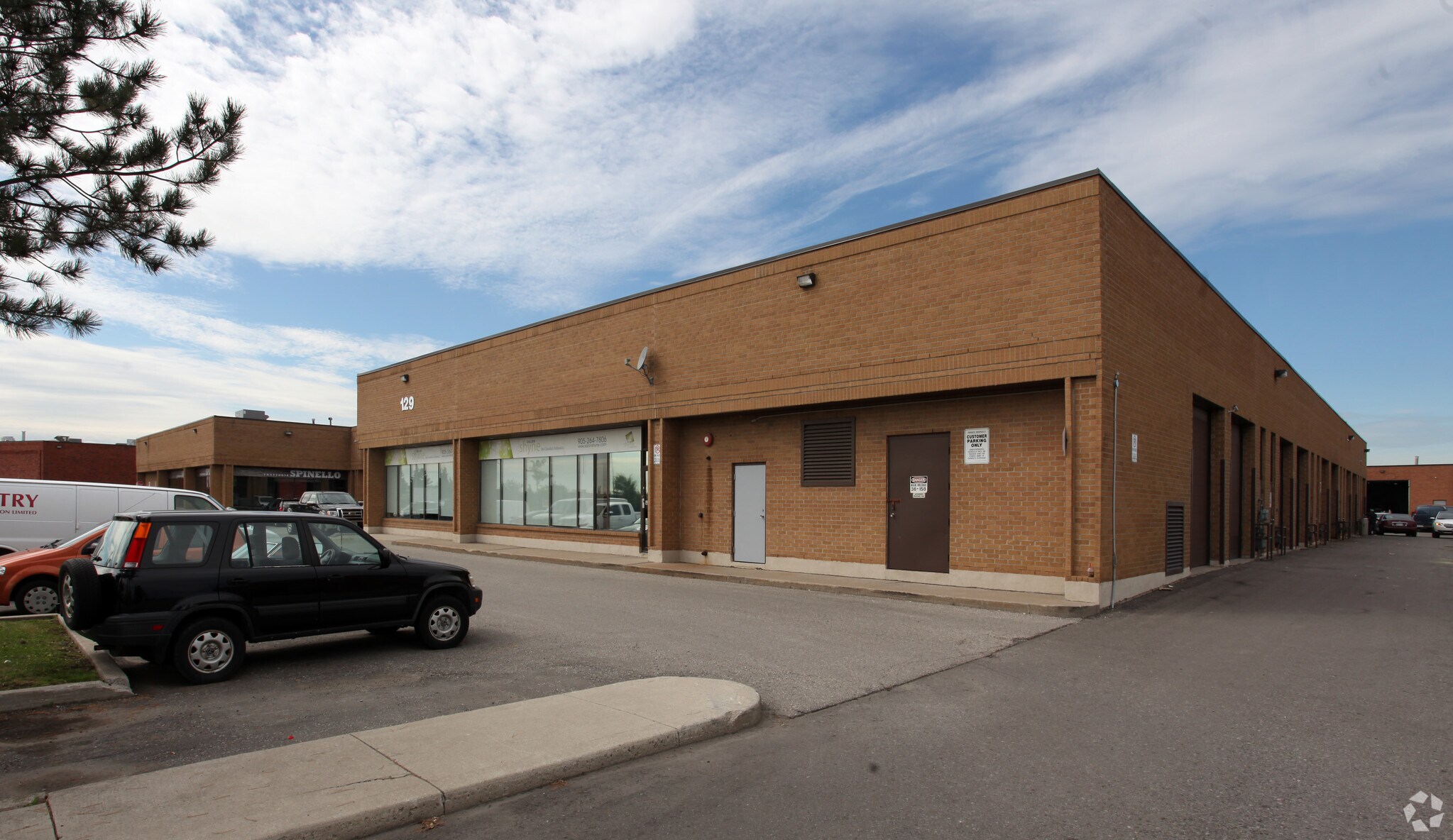 129 Rowntree Dairy Rd, Vaughan, ON à vendre Photo principale– Image 1 sur 5