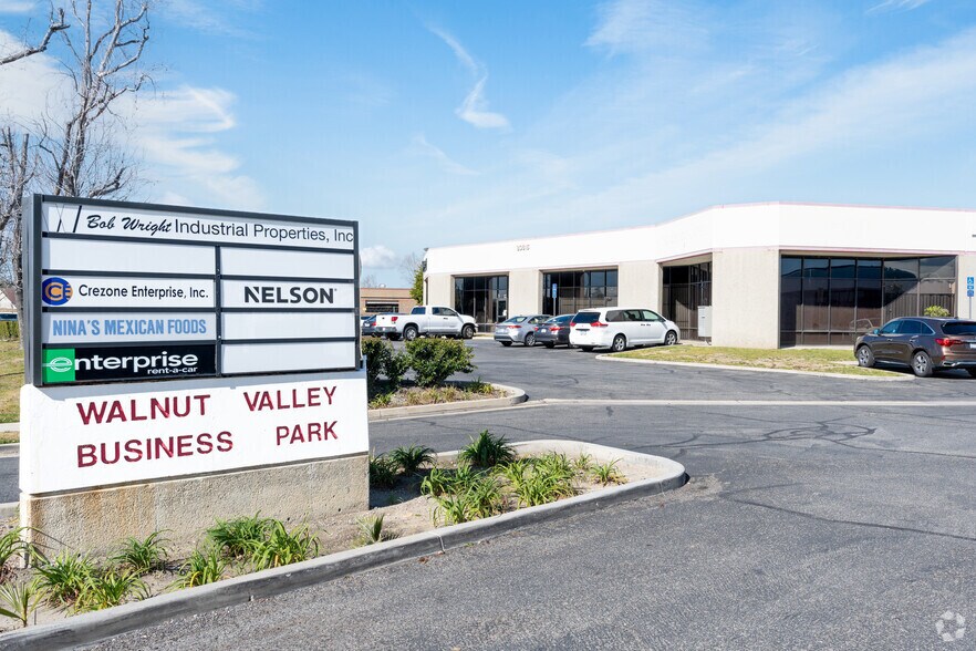 20625 Valley Blvd, Walnut, CA à louer - Photo de l’immeuble – Image 2 sur 6