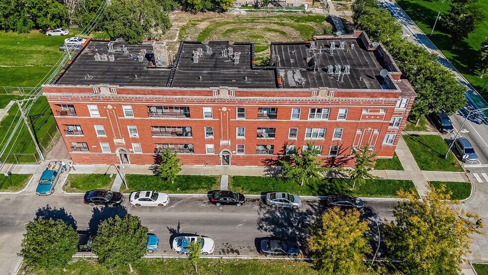 1256 S Independence Blvd, Chicago, IL à vendre - Photo de l’immeuble – Image 2 sur 20