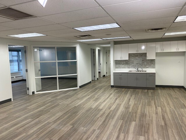 100 E Walton Pl, Chicago, IL à louer Photo intérieure– Image 1 sur 8
