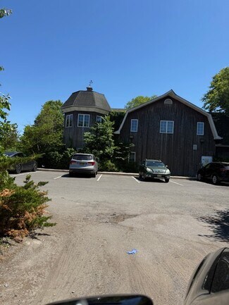 Plus de détails pour 790 Chestnut Ridge Rd, Chestnut Ridge, NY - Local commercial à vendre