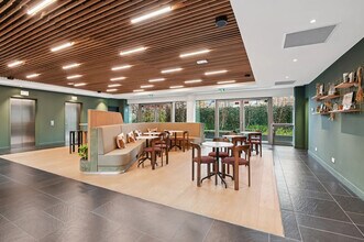 Bureau dans Boulogne-Billancourt à louer Hall d’entrée– Image 2 sur 16