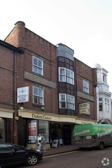 Mill St, Macclesfield à louer - Photo principale – Image 1 sur 2