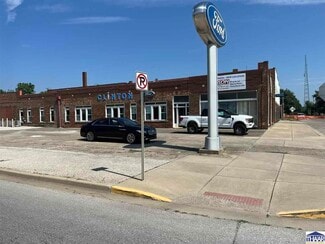 Plus de détails pour 335 S 3rd St, Clinton, IN - Local commercial à vendre