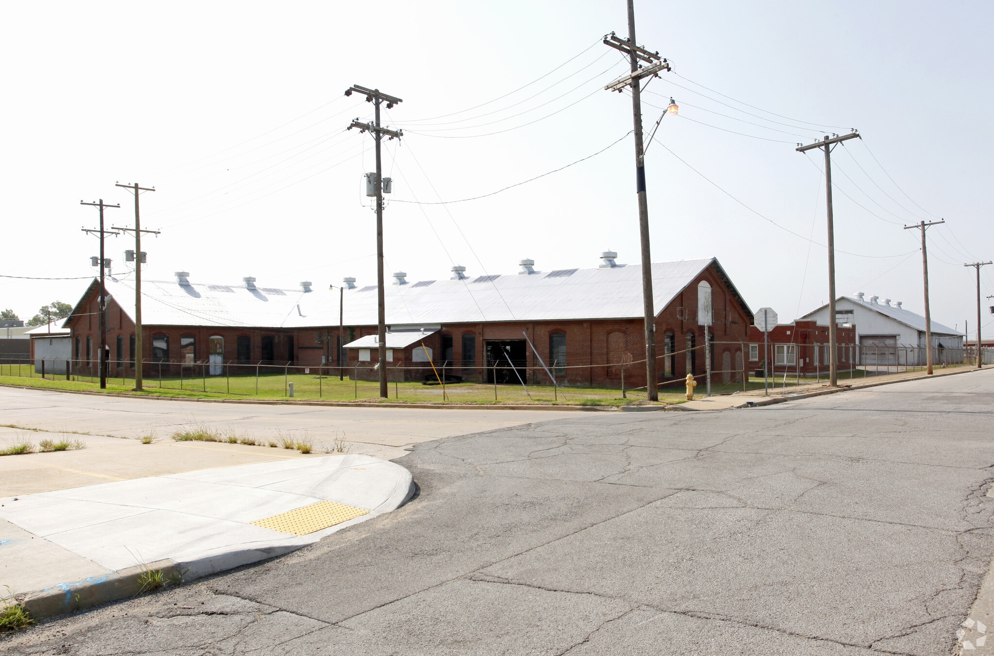 65 N Madison Ave, Tulsa, OK à louer Photo principale– Image 1 sur 4