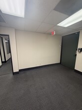 1930 S Alma School Rd, Mesa, AZ à louer Photo intérieure– Image 1 sur 7