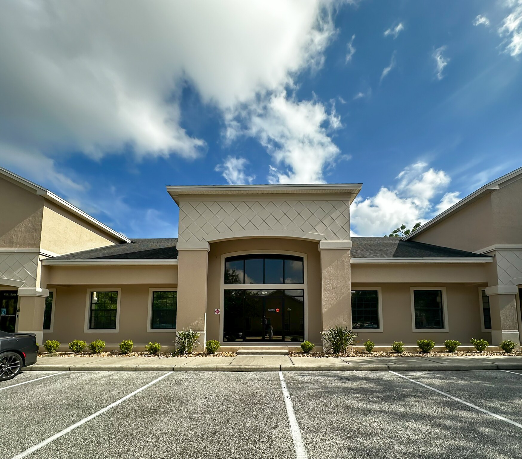 170 Fitzgerald Rd, Lakeland, FL à louer Photo de l’immeuble– Image 1 sur 38