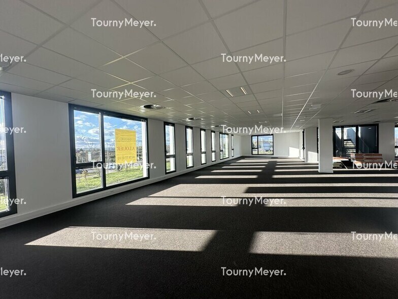 Bureau dans Rezé à louer - Photo de l’immeuble – Image 2 sur 4