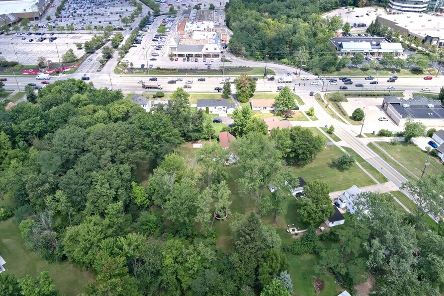 18155 Royalton Rd, Strongsville, OH à vendre - Aérien – Image 2 sur 38